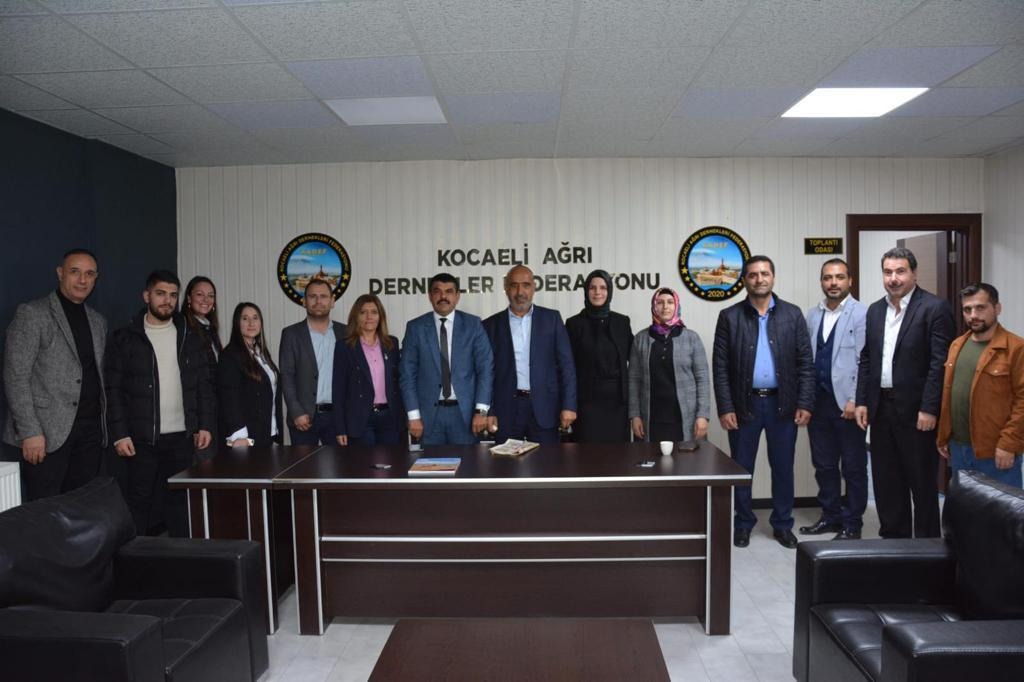 GELECEK PARTİSİNDEN KADEF’E ÇIKARMA 