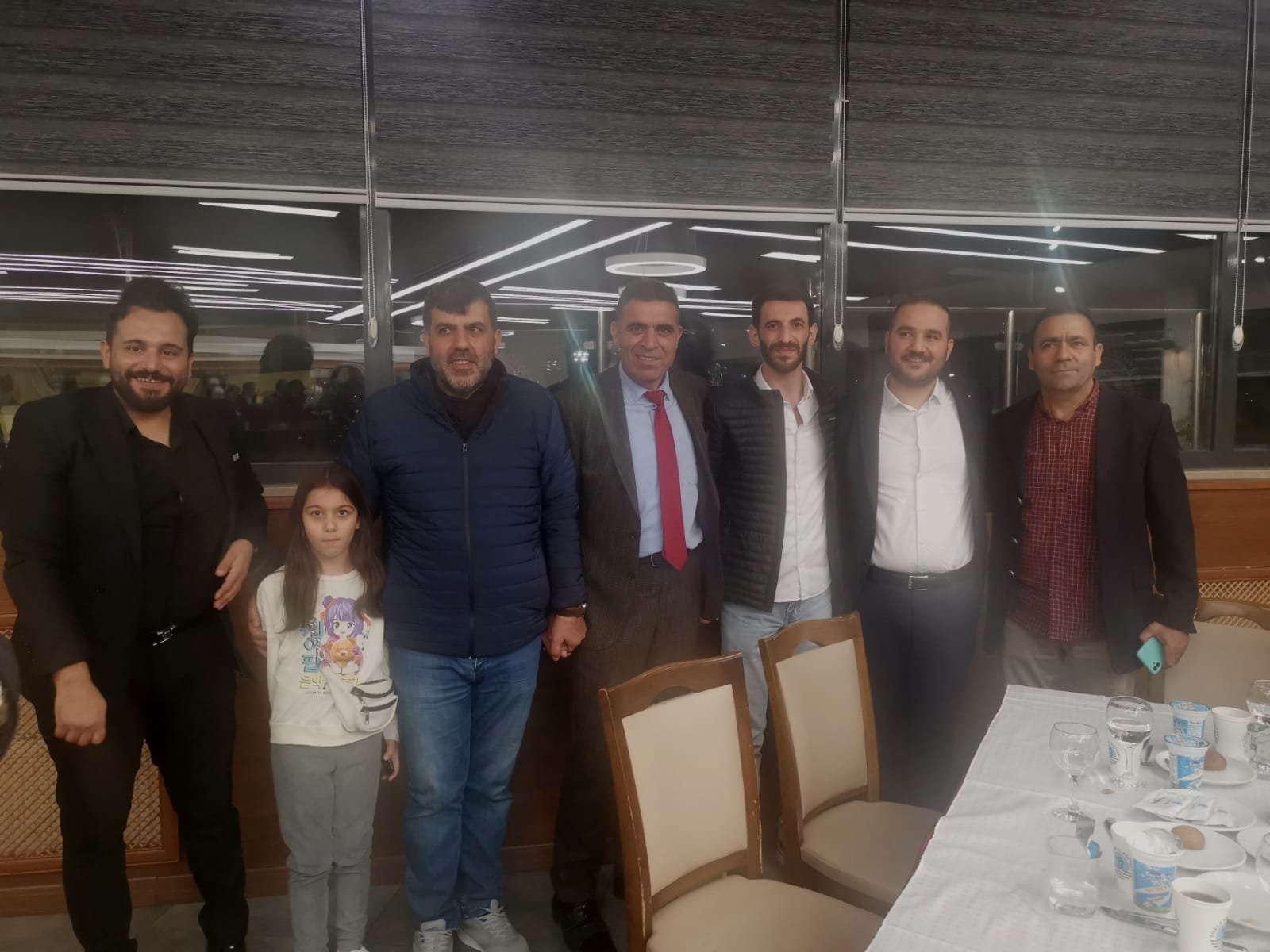 İstanbul Ağrı Kültür Dernekleri Federasyonu Geleneksel İftarı Tuzla Ayyıldız Sosyal Tesislerinde gerçekleşti.