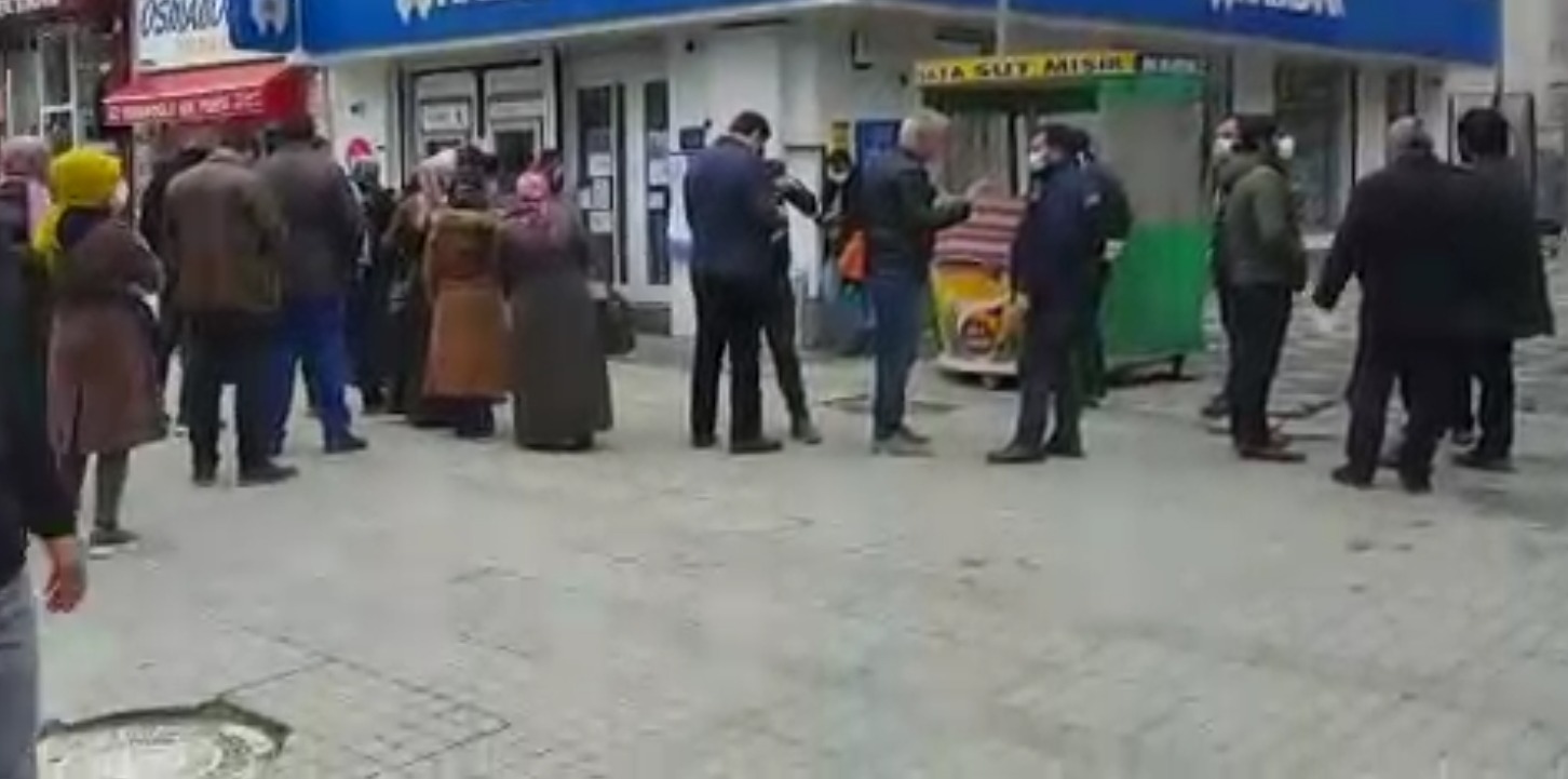 CORONA VİRÜS AĞRI'NIN UMURUNDA DEĞİL!