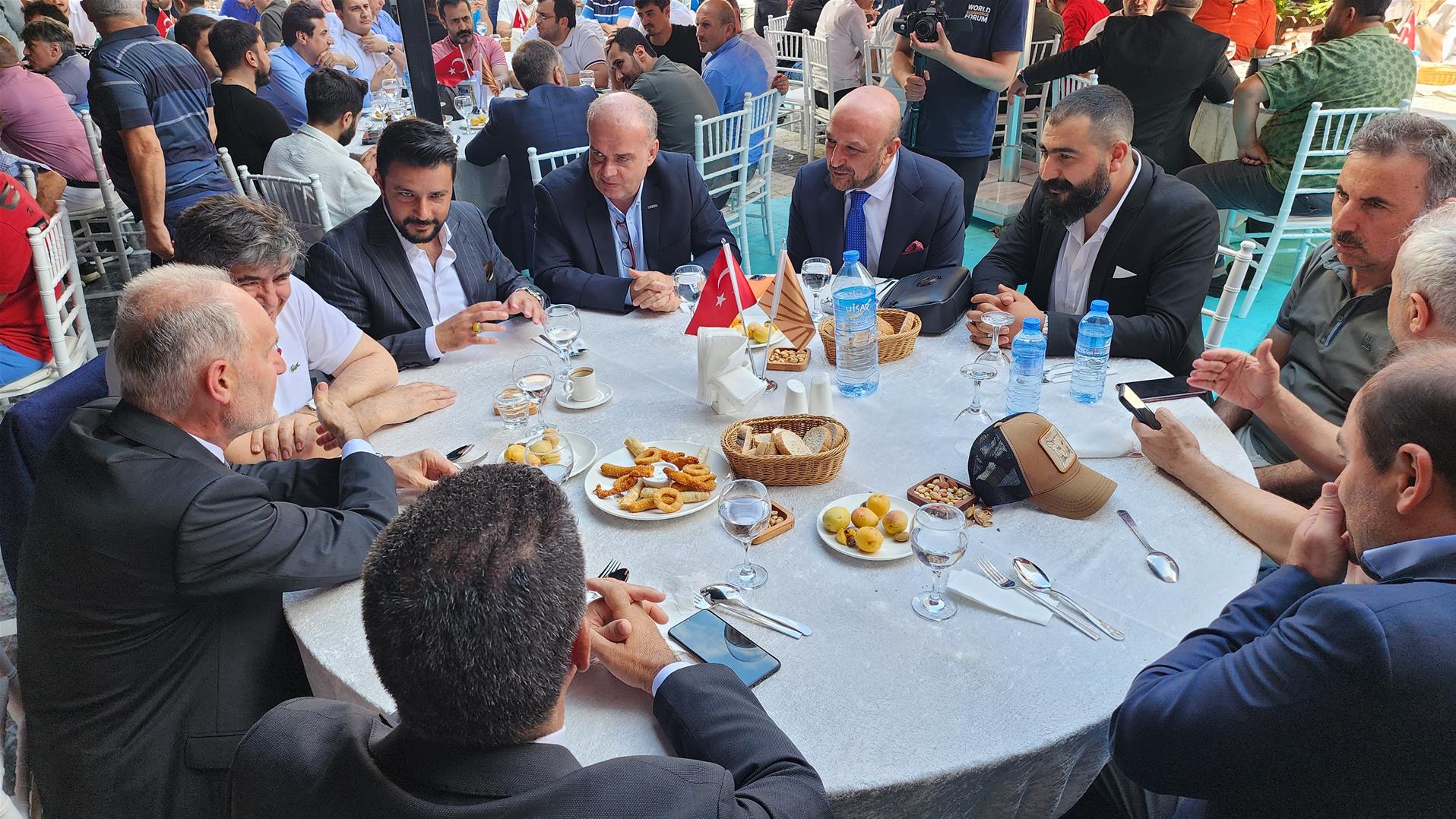 İSTANBUL FATİH İLÇESİNDE MAYS HOTEL' DEN GÖRKEMLİ AÇILIŞ 