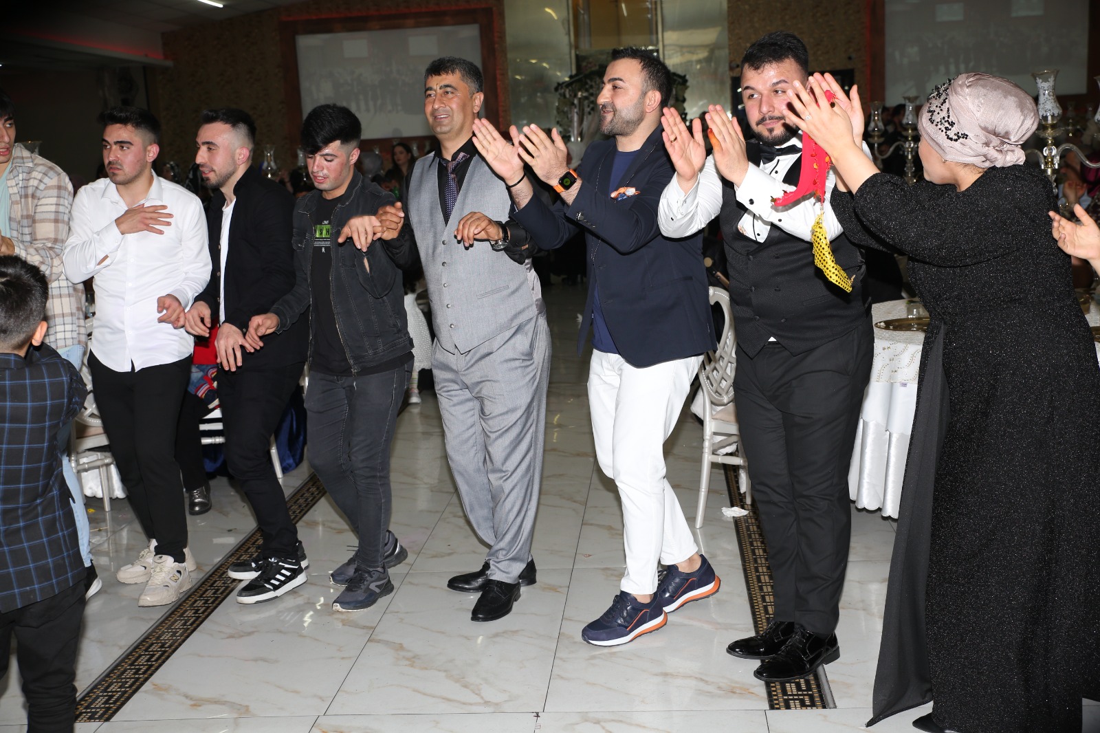 TANRI KULU VE KAYA AİLELERİN MUTLU GÜNÜ