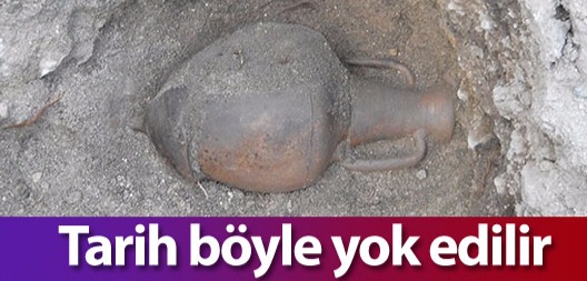 Tarih böyle yok edilir