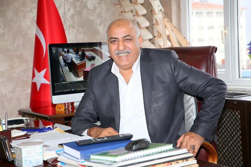 İŞADAMI SERVET ÖZTÜRK RAMAZAN BAYRAMI DOLAYISIYLA BİR MESAJ YAYIMLADI.