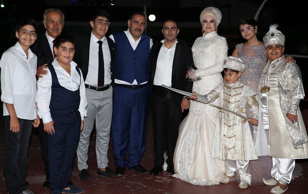 GÜMÜŞ AİLESİNİN EN MUTLU GÜNÜ