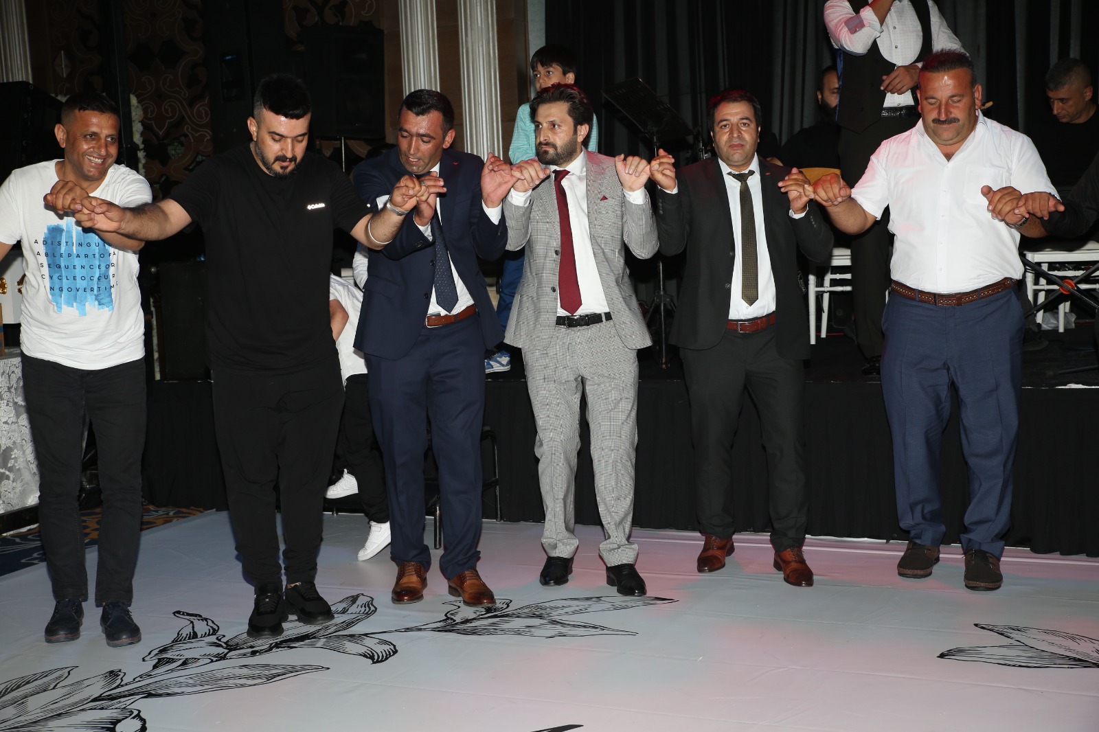 Şenol ailesinin mutlu günü