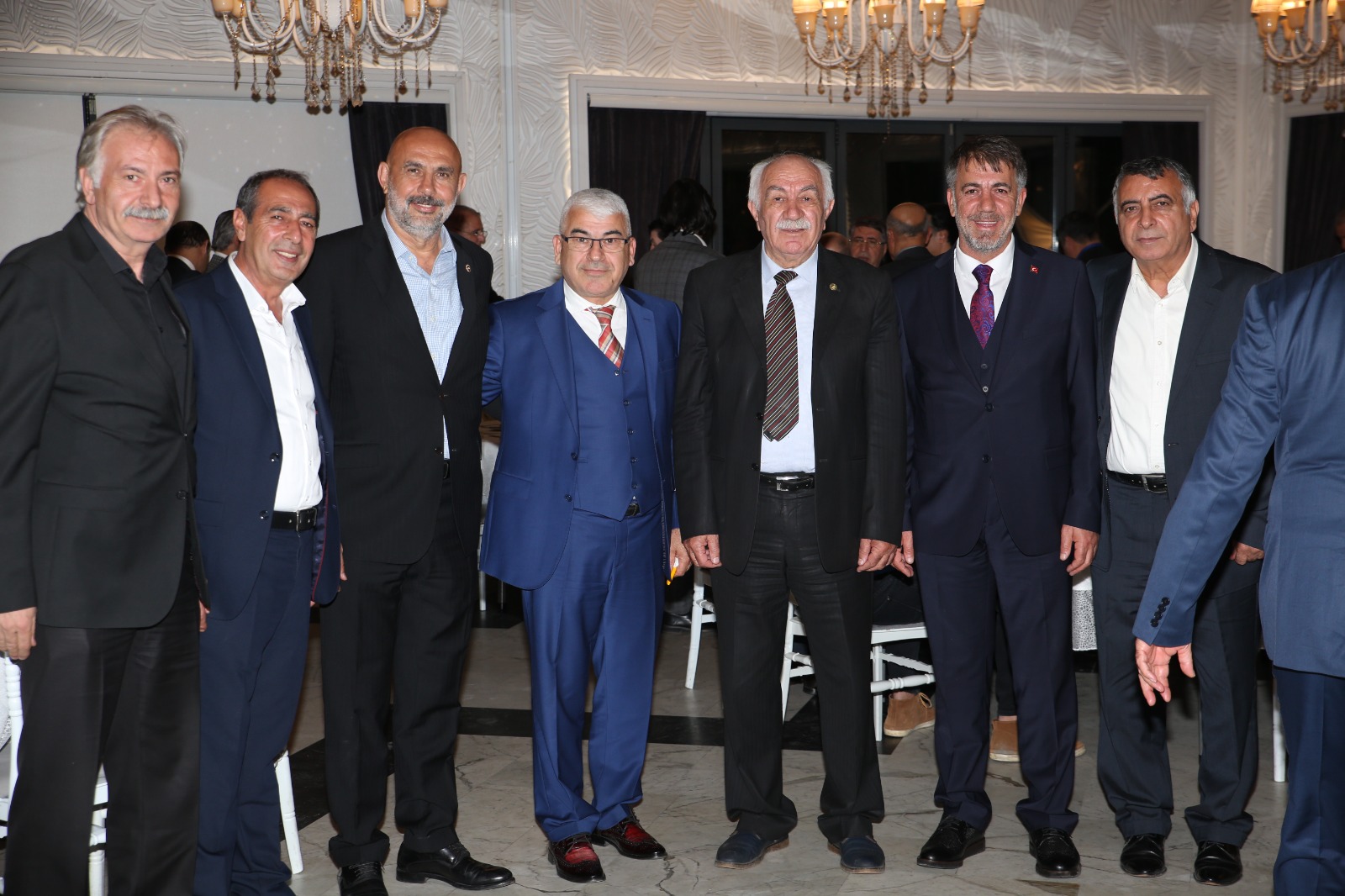 AĞRILI İŞ ADAMLARINA ÇAĞRI: AĞRI’YA SAHİP ÇIKALIM