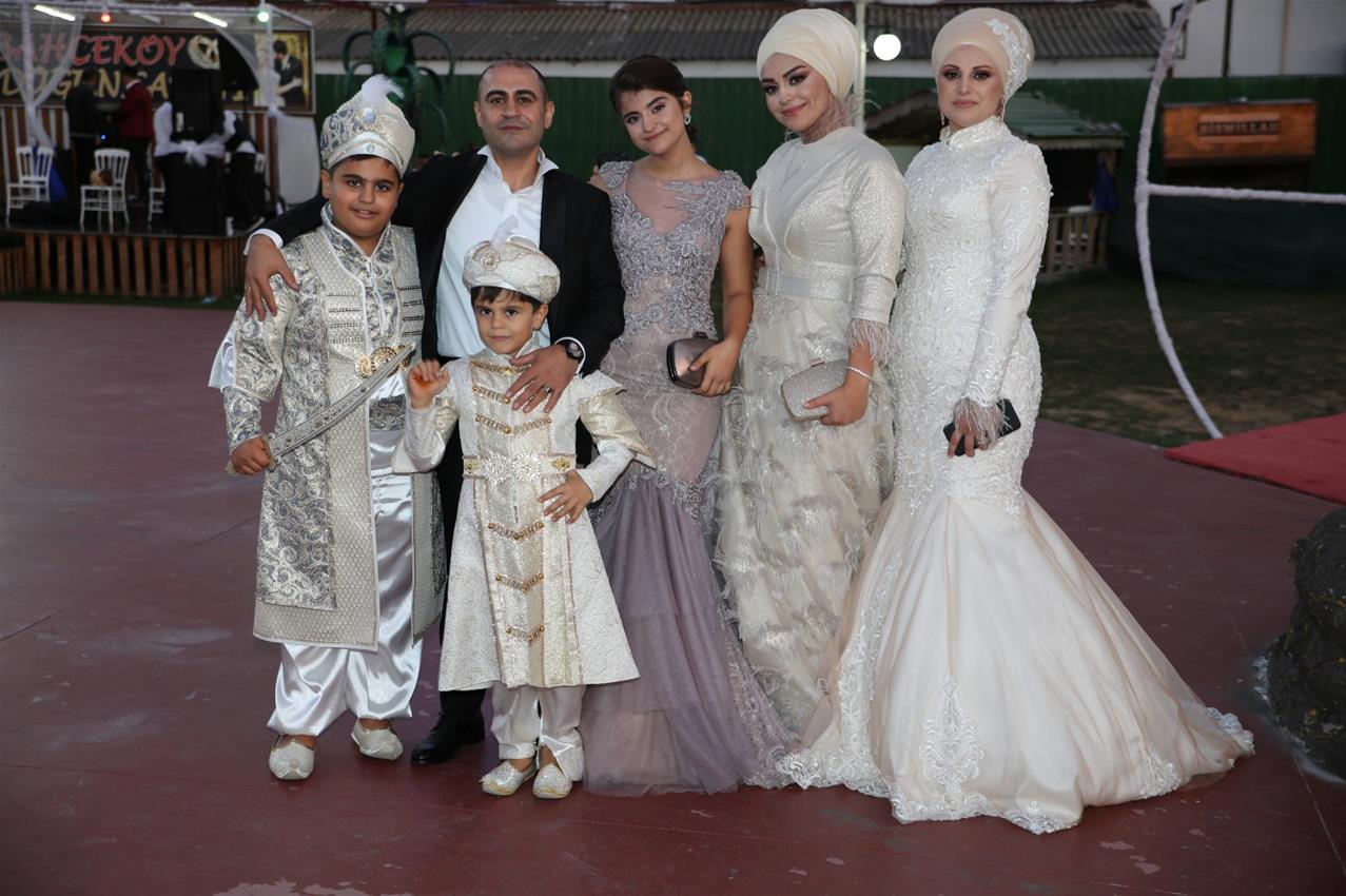 GÜMÜŞ AİLESİNİN EN MUTLU GÜNÜ