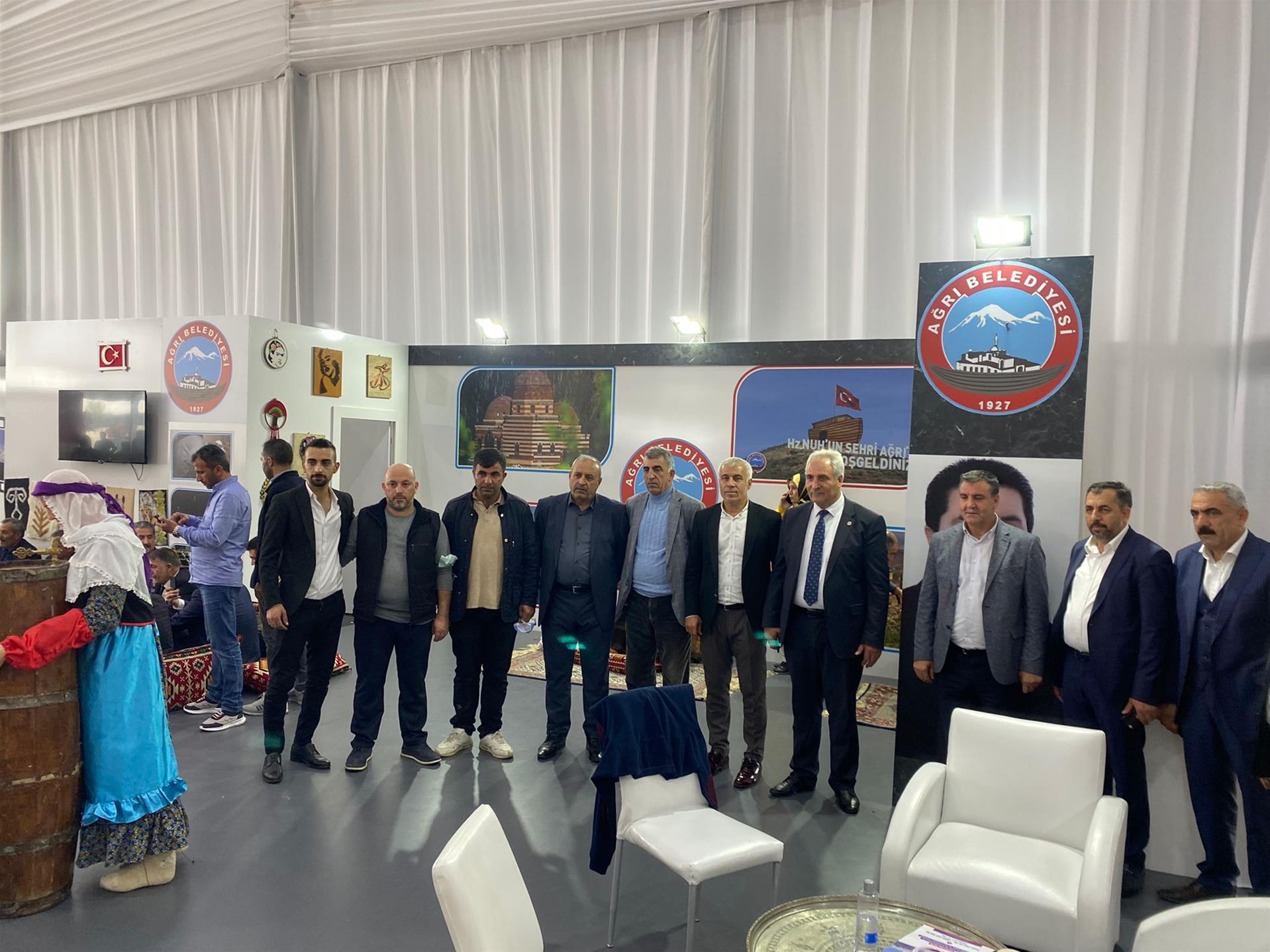 KILIÇ MÜJDEYİ VERDİ: AĞRI DAĞI TURİZME AÇILIYOR