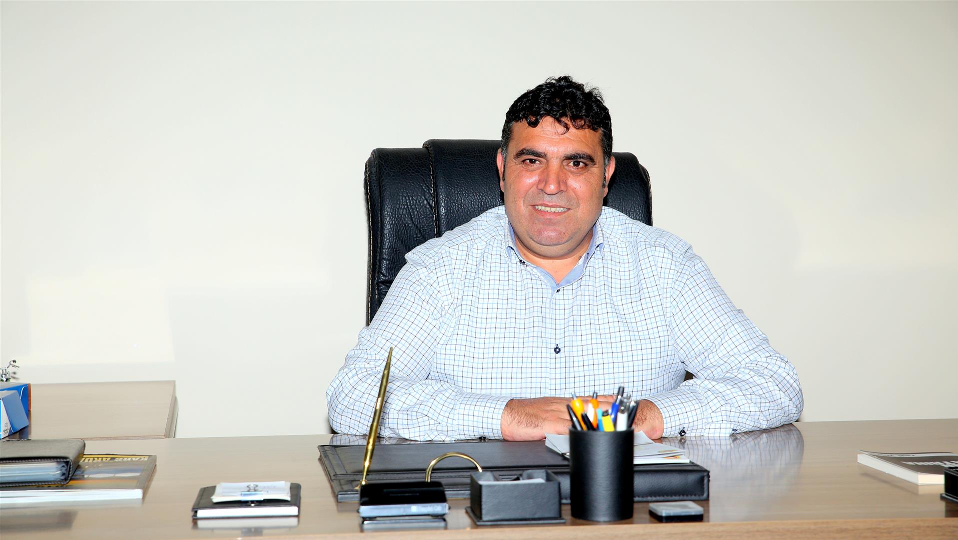 ÖZGÜR DÜŞÜNCELERİN GETİRECEĞİ UMUT DOLU GELECEĞE…