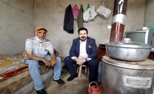 Başkan Sayan Aziz Öztürk'ü unutmadı