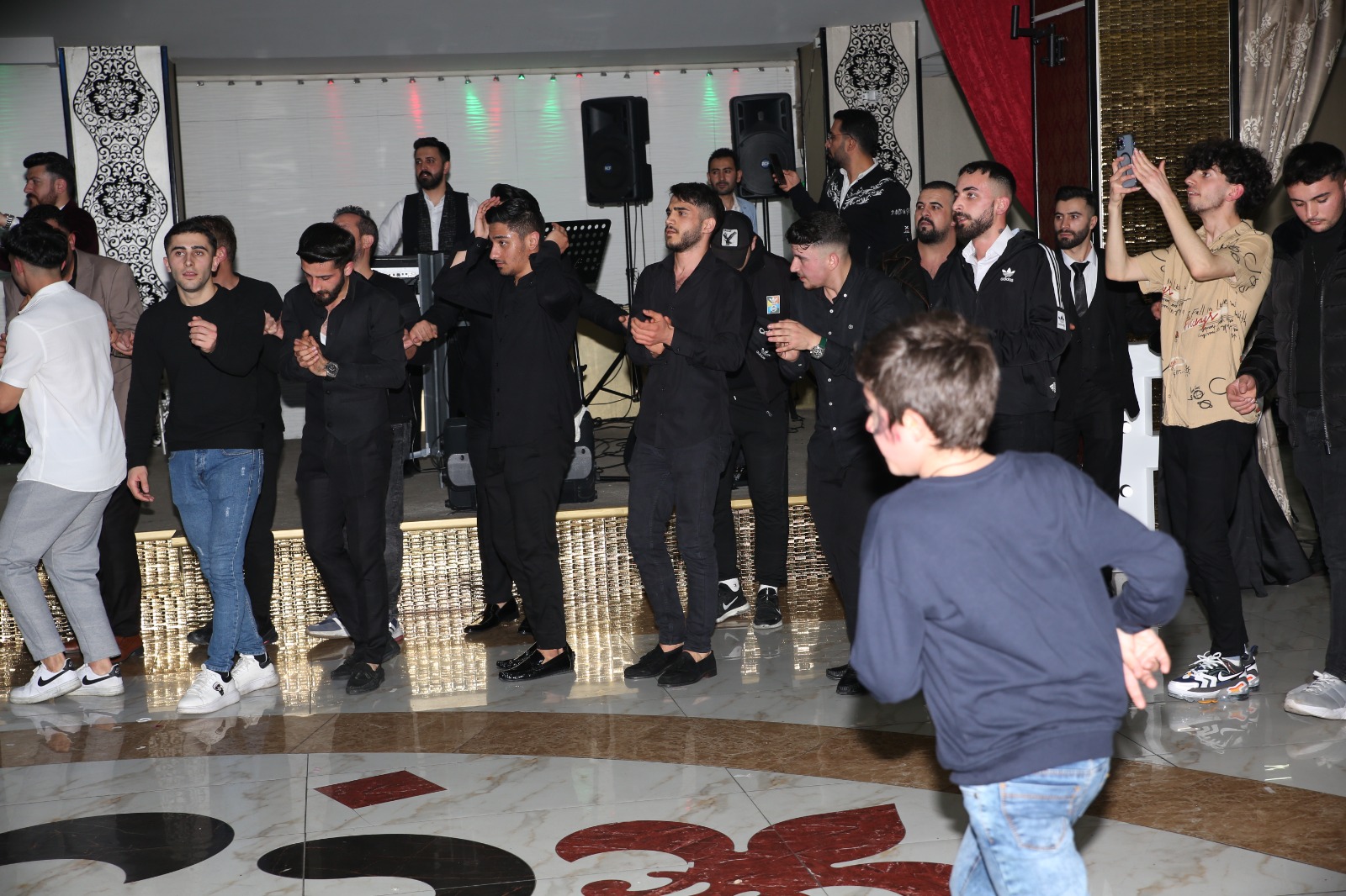 TANRI KULU VE KAYA AİLELERİN MUTLU GÜNÜ