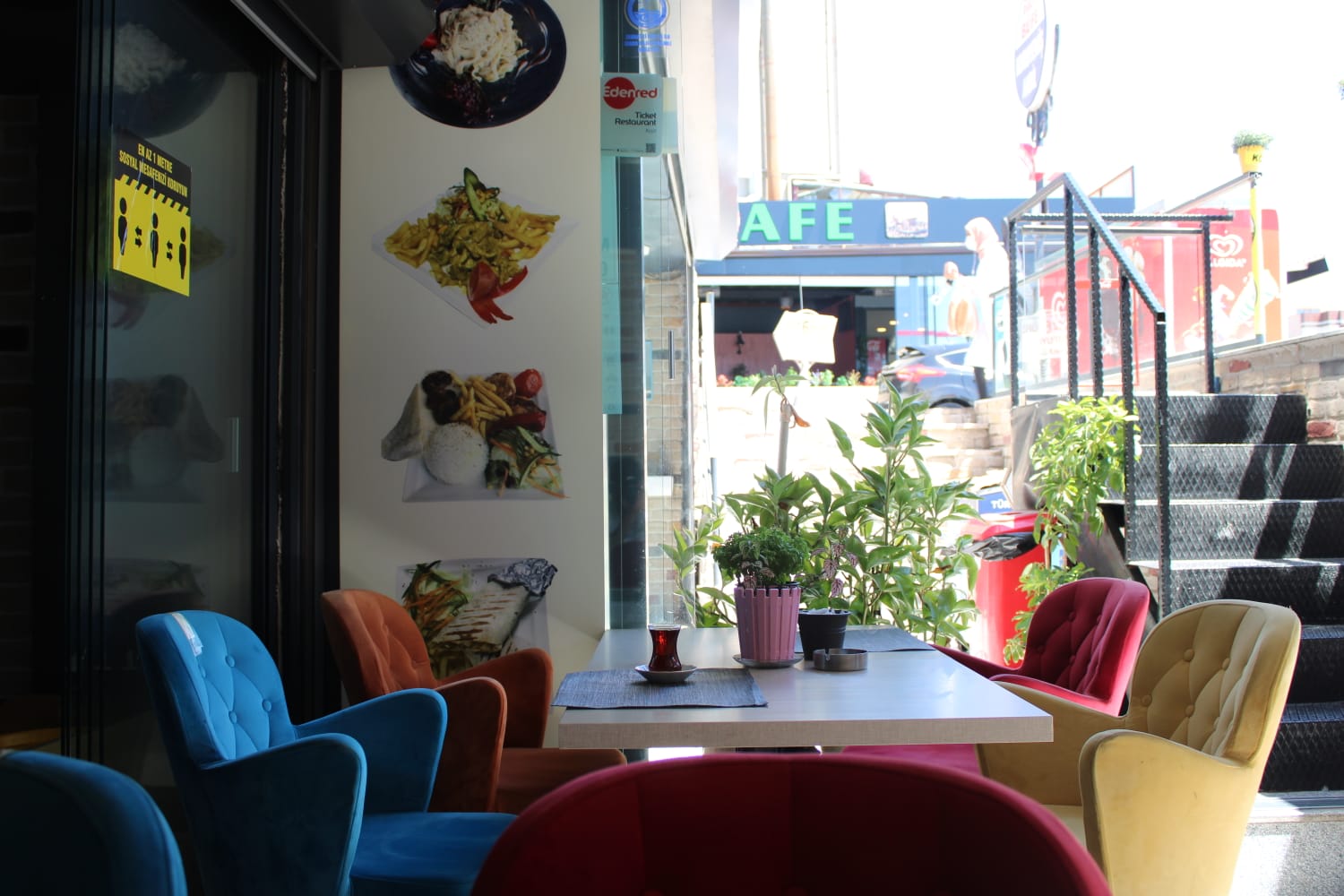 ORHAN TİMUR DESTAN CAFE İLE ÇEKMEKÖY’DE HİZMETİNİZDE