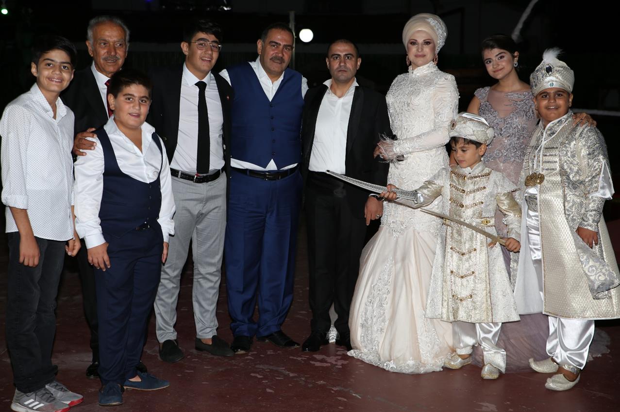 GÜMÜŞ AİLESİNİN EN MUTLU GÜNÜ