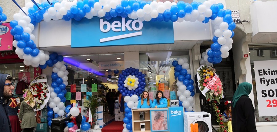 Ağrıli iş adamı Mehmet Yaltap  Esenler BEKO Mağazasını açtı